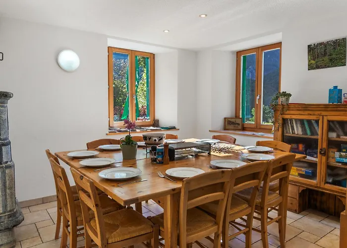 Ferienhaus Salgesh - 16 Pers & 16 Lits - Terrasse - Nature Salgesch